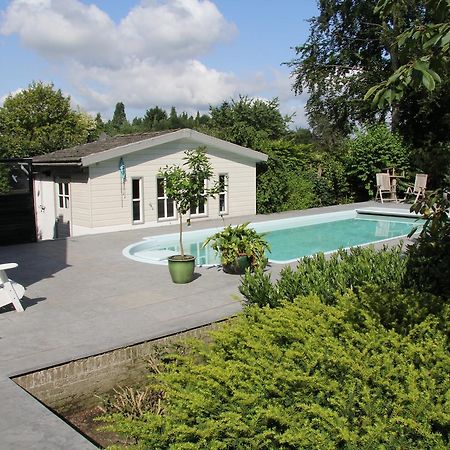 Netersel De Oude Pastorie Bed & Breakfast エクステリア 写真