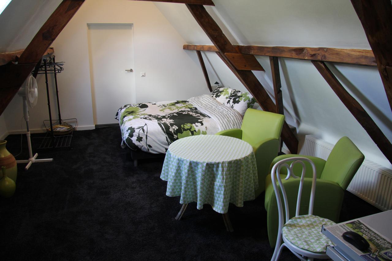 Netersel De Oude Pastorie Bed & Breakfast エクステリア 写真